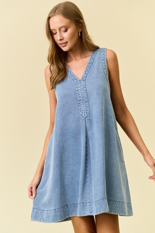 DENIM V-NECK SLEEVELESS A-LINE DRESS