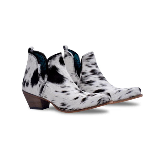 SUNSET BLOOM BOOTS IN BLACK & WHITE